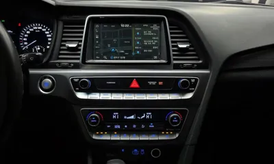 Hyundai Sonata 2018, 165013 км, за 6078.62 USD - фото 14