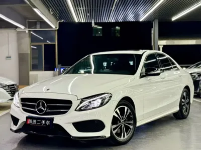 Mercedes-Benz C-Class · 2018 год