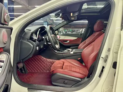 Mercedes-Benz C-Class 2018, 60000 км, за 14684.82 USD