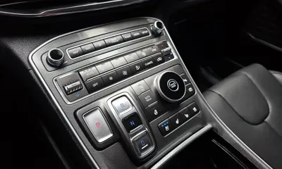 Hyundai Santafe 2022, 11772 км, за 17516.44 USD - фото 9