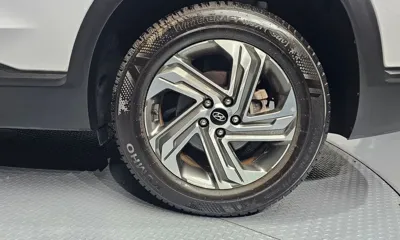 Hyundai Santafe 2022, 11772 км, за 17516.44 USD - фото 21