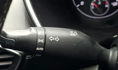 Hyundai Santafe 2022, 11772 км, за 17516.44 USD - фото 28