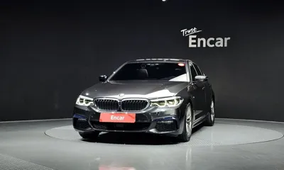 BMW 5-Series 2020, 93887 км, за 21040.52 USD