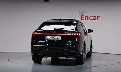 Audi Q5 2025, 30 км, за 55374.62 USD