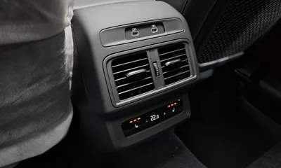 Audi Q5 2025, 30 км, за 55374.62 USD - фото 19