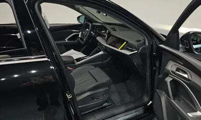 Audi Q5 2025, 30 км, за 55374.62 USD - фото 26