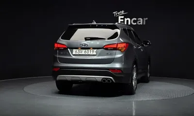 Hyundai Santafe 2015, 73206 км, за 8532.58 USD