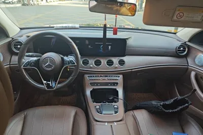 Mercedes-Benz E-Class 2021, 97500 км, за 35194 USD - фото 10