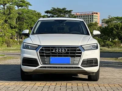 Audi Q5L 2019, 80000 км, за 17362.82 USD