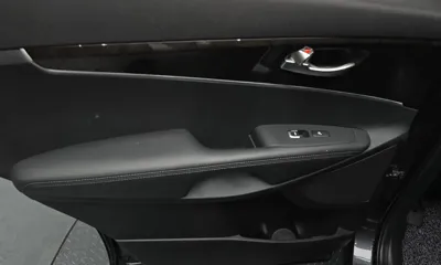 Kia Sorento 2016, 47764 км, за 9432.74 USD - фото 18