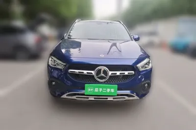 Mercedes-Benz GLA 2020, 22100 км, за 16889 USD
