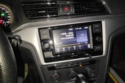 Volkswagen Lamando 2019, 118800 км, за 7788 USD - фото 10