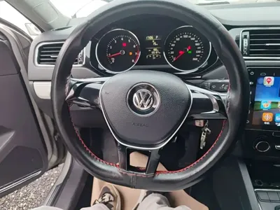 Volkswagen Sagitar 2016, 120100 км, за 4577.87 USD - фото 11