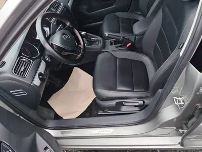 Volkswagen Sagitar 2016, 120100 км, за 4577.87 USD - фото 15