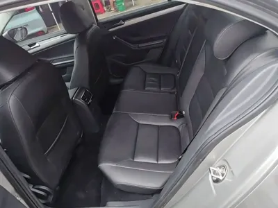 Volkswagen Sagitar 2016, 120100 км, за 4577.87 USD - фото 17