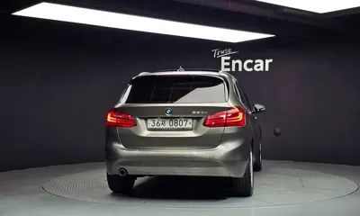 BMW 2-Series 2015, 156736 км, за 4089.86 USD