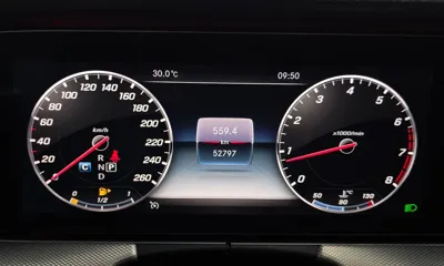 Mercedes-Benz E-Class 2019, 52797 км, за 17854.8 USD - фото 8