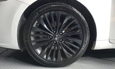 Kia K7 2016, 207741 км, за 5007.49 USD