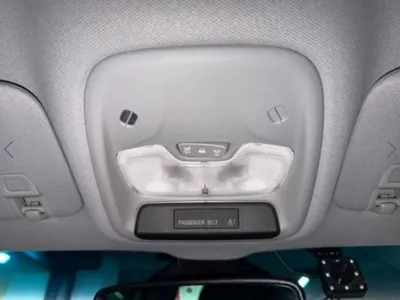 ChevroletGMDaewoo Bolt EV 2018, 110050 км, за 9649.47 USD - фото 14