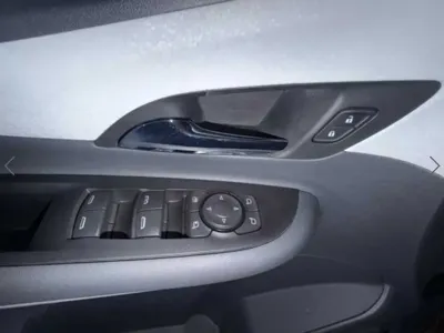 ChevroletGMDaewoo Bolt EV 2018, 110050 км, за 9649.47 USD - фото 16