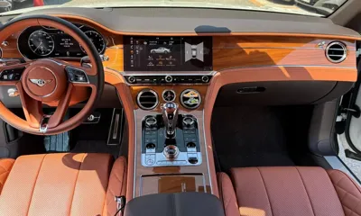 Bentley Continental 2020, 29000 км, за 118566.84 USD
