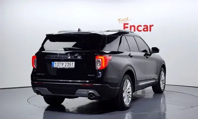 Ford Explorer 2021, 35309 км, за 19377.29 USD