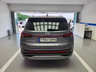 Hyundai Santafe 2021, 107000 км, за 14702.07 USD