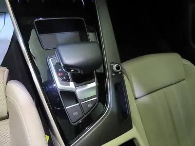 Audi A5 2023, 42397 км, за 25437.72 USD - фото 12
