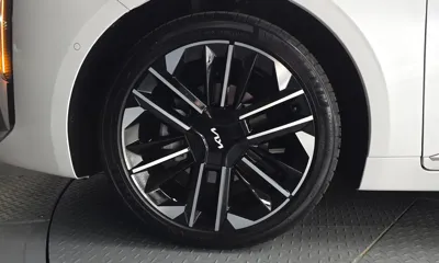 Kia K8 2025, 16159 км, за 27300.39 USD