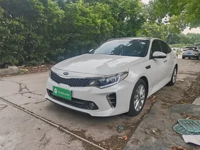 Kia K5 2017, 49100 км, за 5784.32 USD