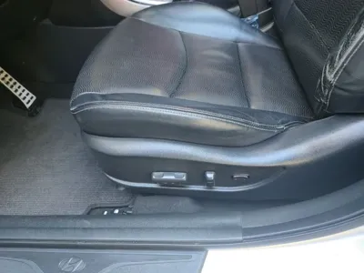 Hyundai Avante 2012, 130700 км, за 2717.92 USD