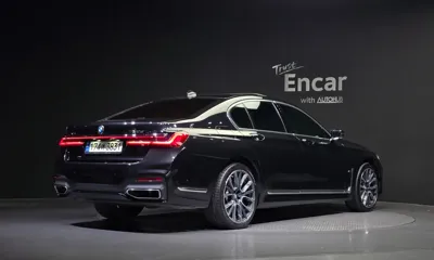 BMW 7-Series 2021, 100863 км, за 33368.35 USD