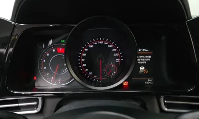 Hyundai Avante 2022, 5234 км, за 16279.21 USD - фото 8