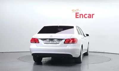 Mercedes-Benz E-Class 2016, 119580 км, за 7687.3 USD