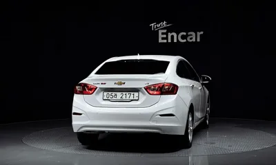 ChevroletGMDaewoo Cruze 2017, 86969 км, за 4269.57 USD