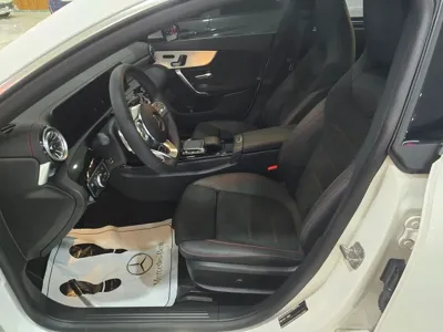 Mercedes-Benz CLA-Class 2023, 32872 км, за 21488.56 USD - фото 10