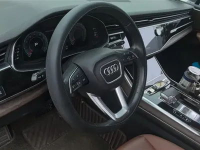 Audi Q7 2021, 82899 км, за 40611.34 USD - фото 12
