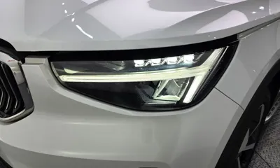 Volvo XC40 2023, 20759 км, за 23354.17 USD - фото 23