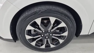 Kia Canival 2021, 86260 км, за 18373.38 USD