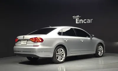 Volkswagen Passat 2016, 30098 км, за 6170.41 USD