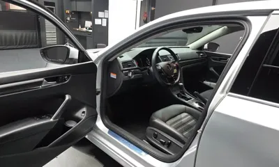 Volkswagen Passat 2016, 30098 км, за 6170.41 USD - фото 10