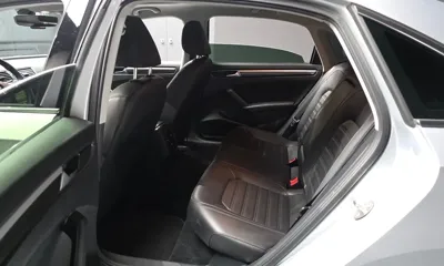 Volkswagen Passat 2016, 30098 км, за 6170.41 USD - фото 11