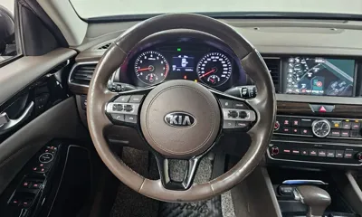 Kia K7 2018, 120694 км, за 66096.03 USD - фото 13