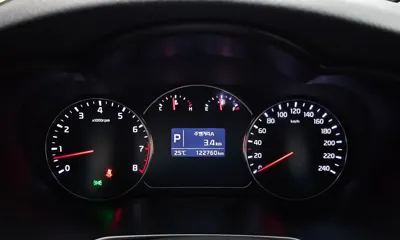 Kia Carens 2015, 122760 км, за 3872.92 USD - фото 8