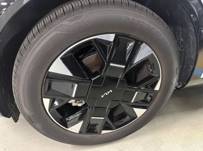 Kia Sportage 2025, 7707 км, за 29444.15 USD