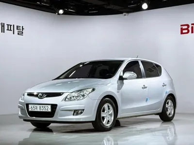 Hyundai i30 · 2009 год
