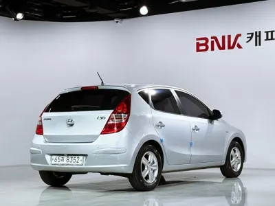 Hyundai i30 2009, 131489 км, за 2083.74 USD