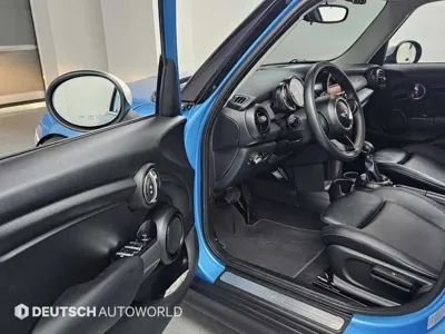 MINI Cooper 2015, 139918 км, за 3282.13 USD - фото 11