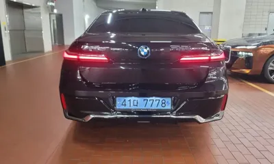 BMW i7 2024, 41790 км, за 86714.64 USD