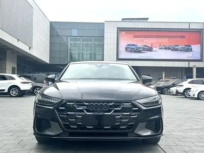 Audi A7L 2024, 18000 км, за 26704.23 USD